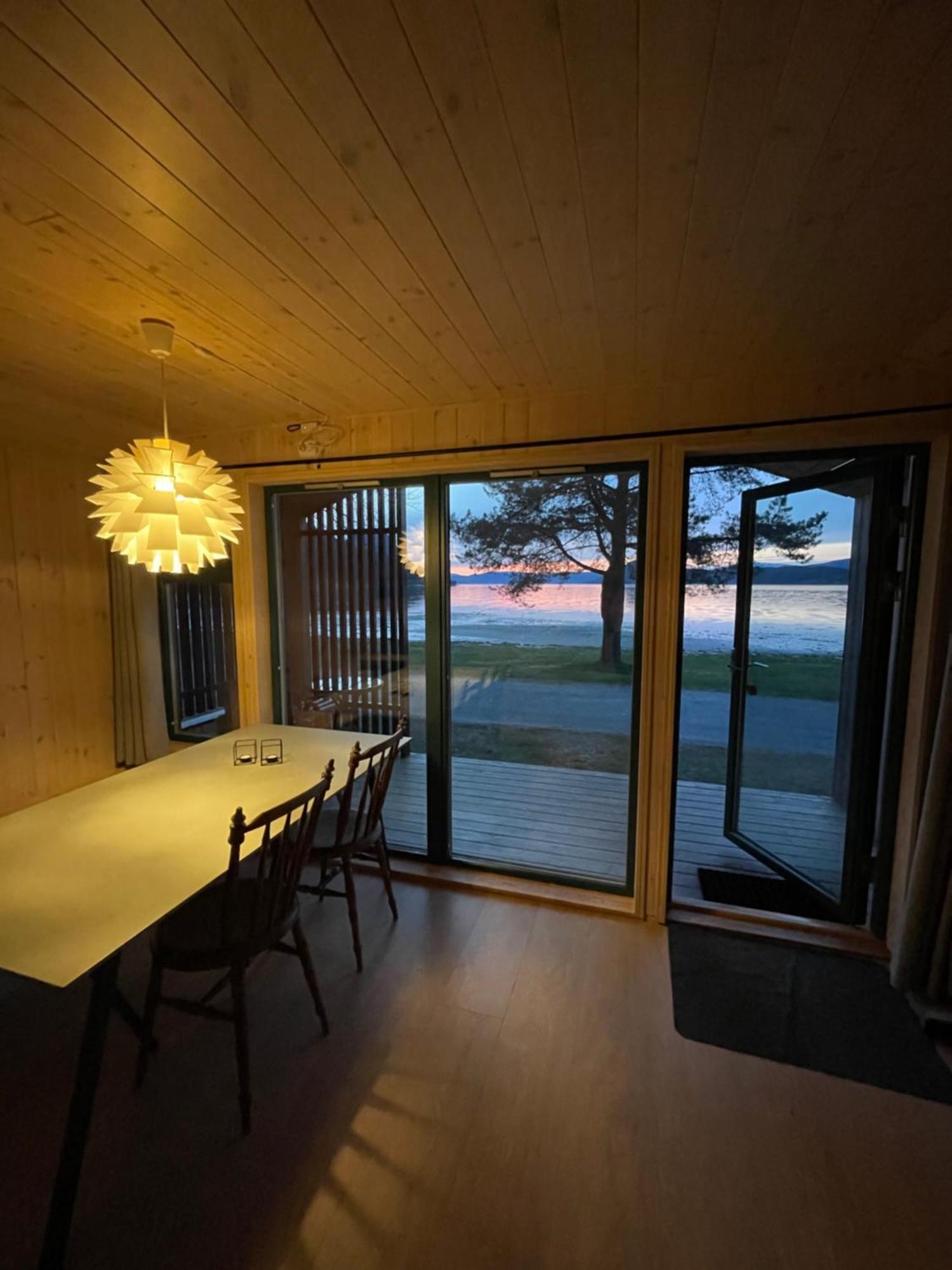 Fugelvagen, Cabins And Glamping Alvund Экстерьер фото
